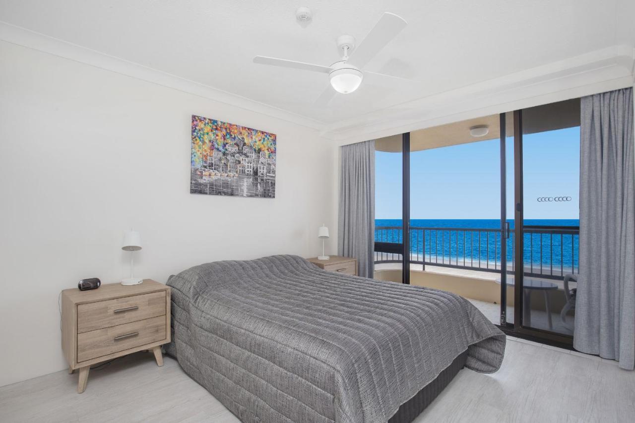 Pelican Sands Beach Resort Gold Coast Eksteriør billede