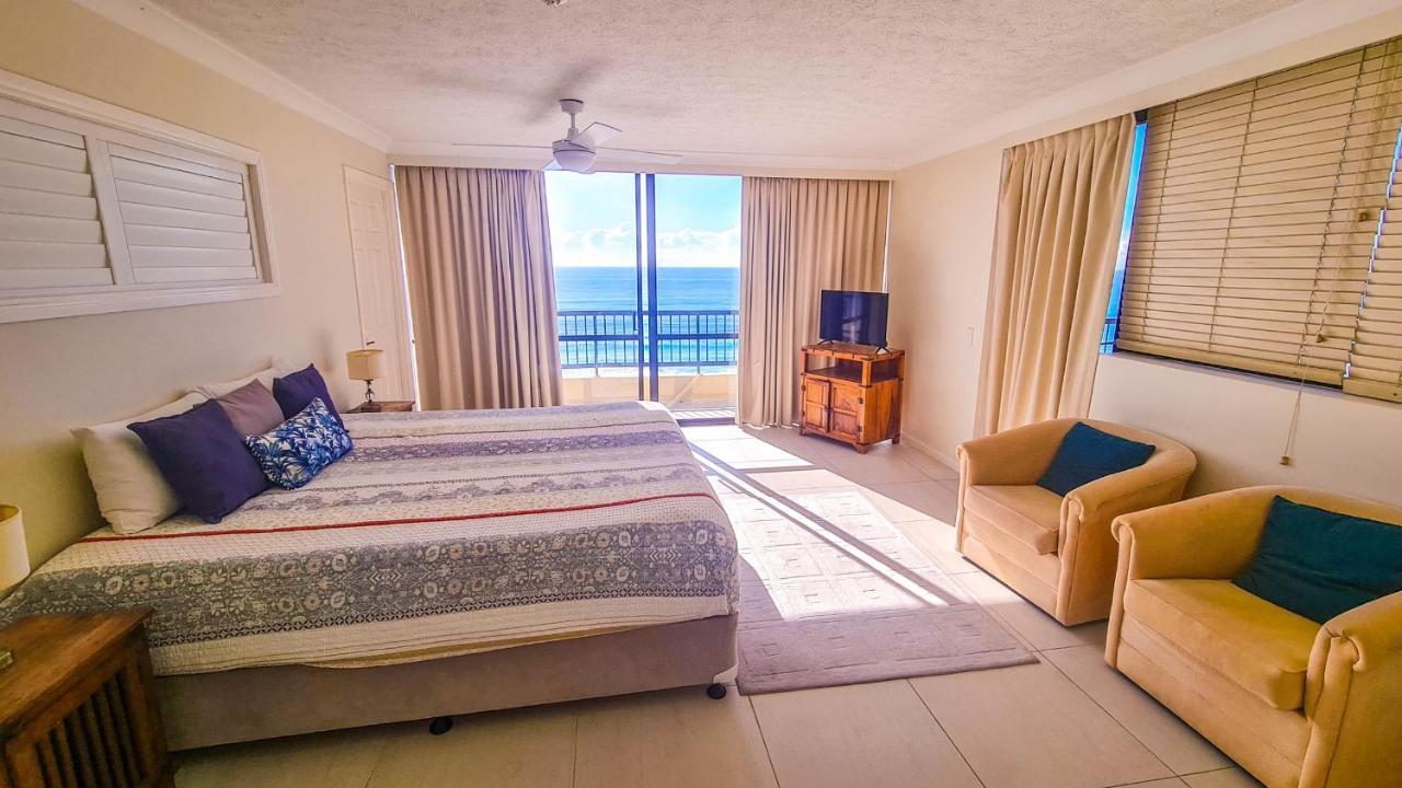 Pelican Sands Beach Resort Gold Coast Eksteriør billede