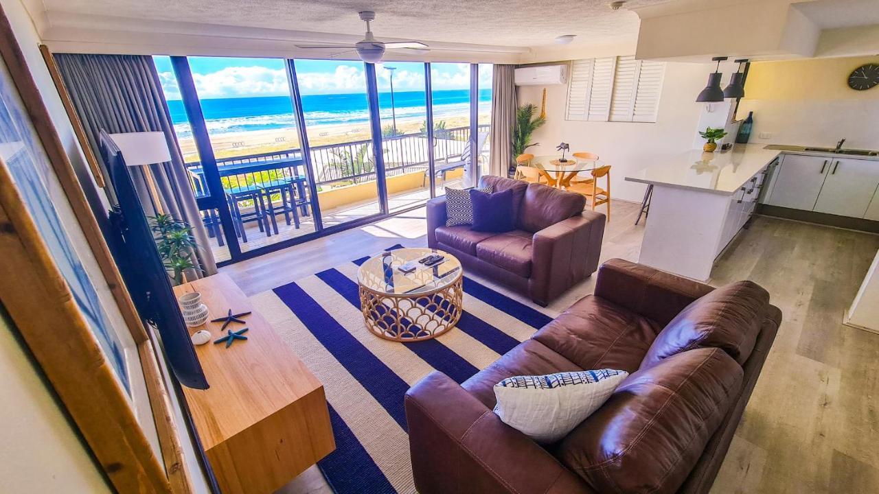 Pelican Sands Beach Resort Gold Coast Eksteriør billede