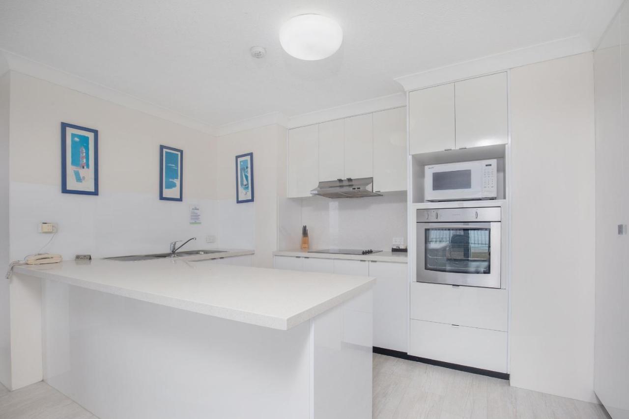 Pelican Sands Beach Resort Gold Coast Eksteriør billede