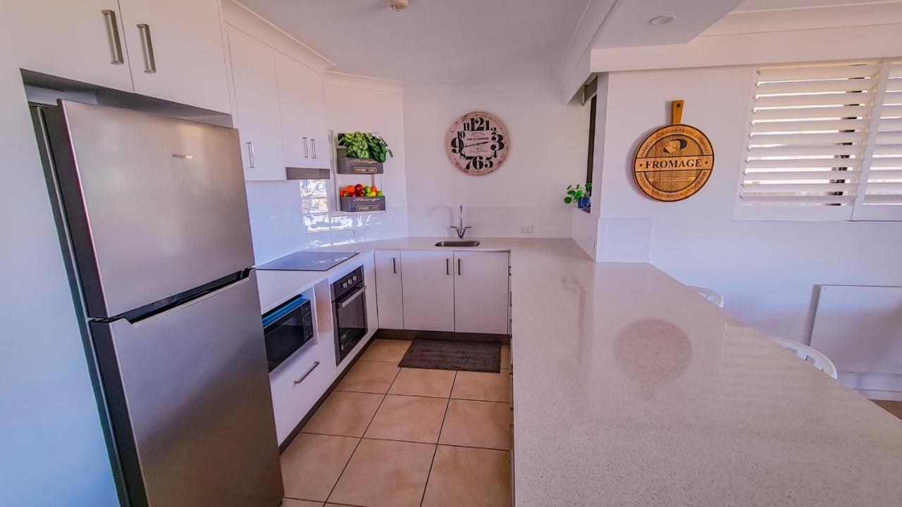 Pelican Sands Beach Resort Gold Coast Eksteriør billede