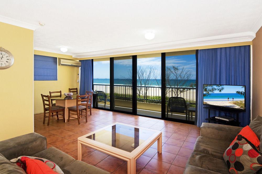 Pelican Sands Beach Resort Gold Coast Eksteriør billede