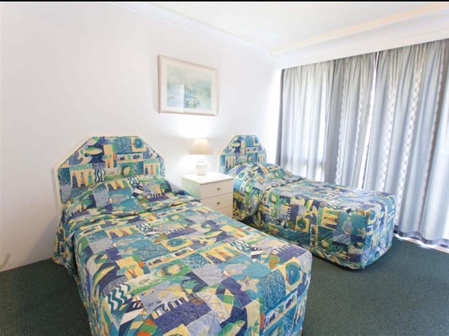 Pelican Sands Beach Resort Gold Coast Eksteriør billede