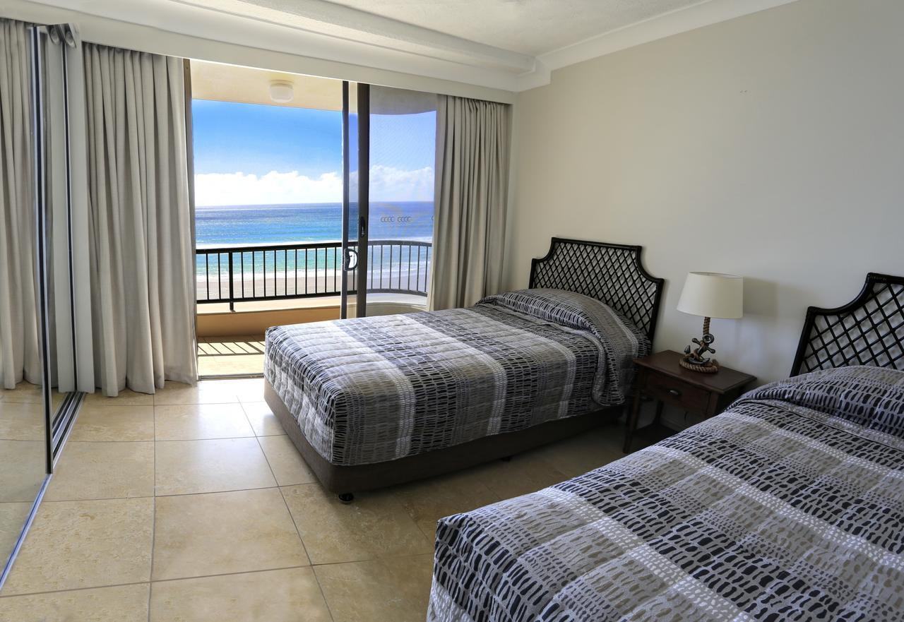 Pelican Sands Beach Resort Gold Coast Eksteriør billede