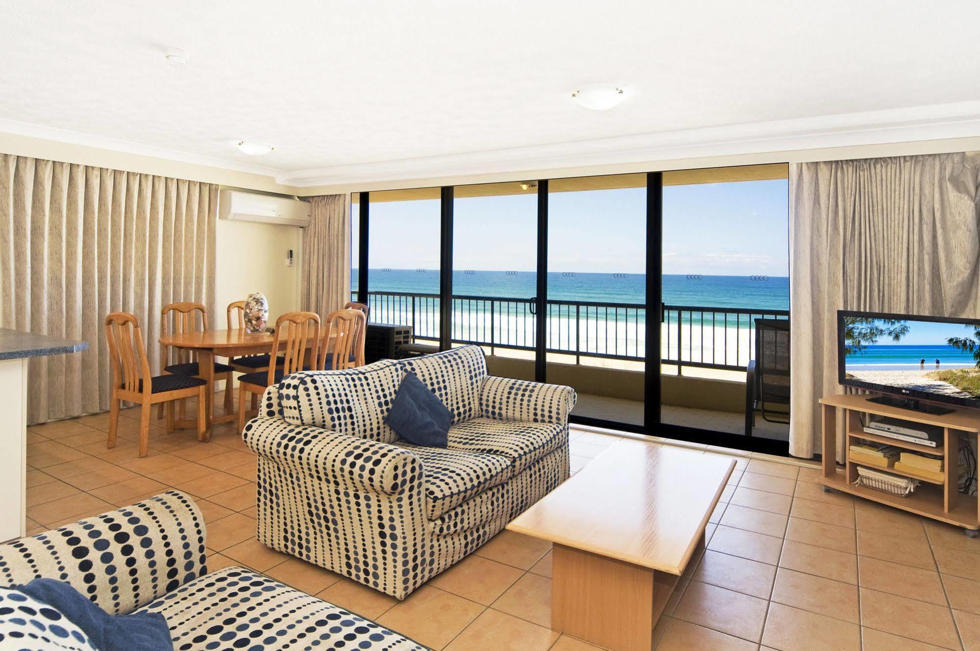 Pelican Sands Beach Resort Gold Coast Eksteriør billede