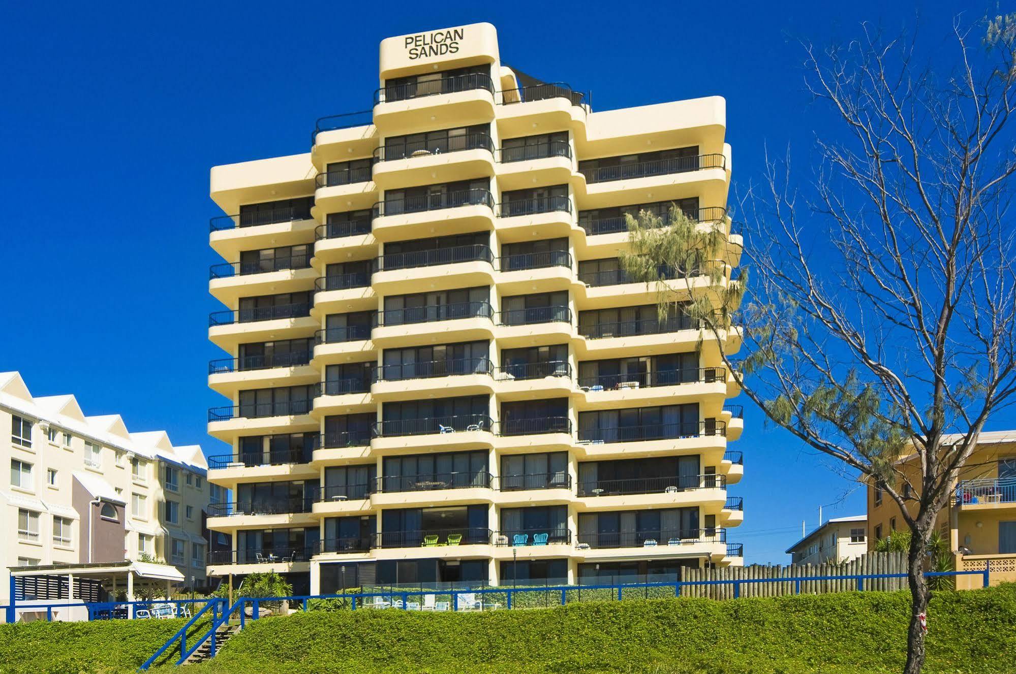 Pelican Sands Beach Resort Gold Coast Eksteriør billede